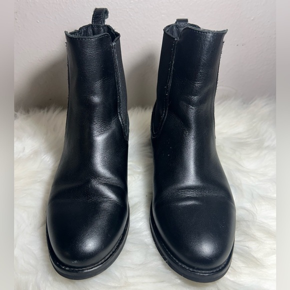 Thursday Boot Company Duchess Women’s Chelsea Boot Size 5.5 - Picture 4 of 11